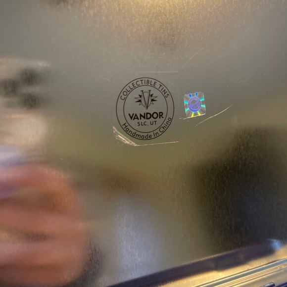 ❌SOLD❌Vandor Elvis Presley Lunchbox Tin Collectible - Picture 5 of 5